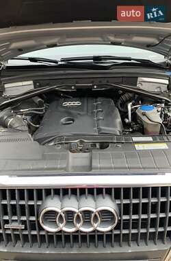 Внедорожник / Кроссовер Audi Q5 2012 в 