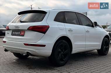 Внедорожник / Кроссовер Audi Q5 2016 в 