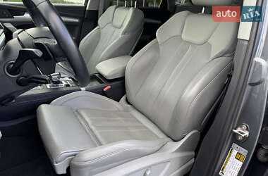 Внедорожник / Кроссовер Audi Q5 2017 в 