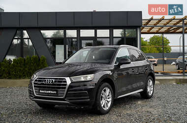 Позашляховик / Кросовер Audi Q5 2018 в Чернівцях