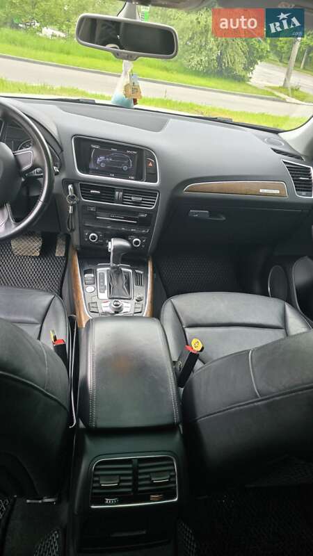 Внедорожник / Кроссовер Audi Q5 2012 в Хмельницком