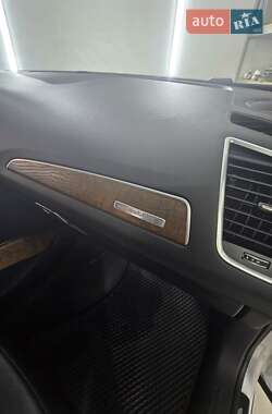 Внедорожник / Кроссовер Audi Q5 2012 в 