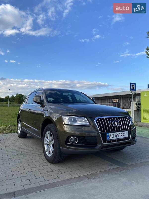 Внедорожник / Кроссовер Audi Q5 2014 в Мукачево