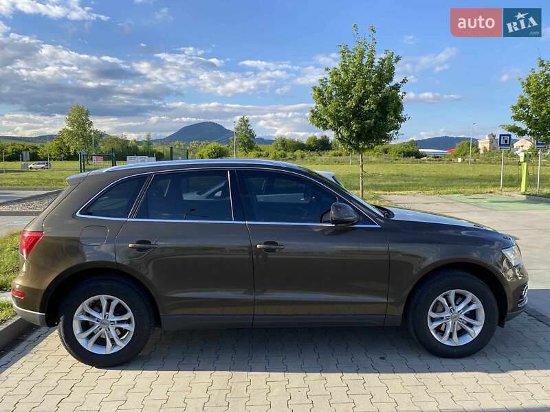 Внедорожник / Кроссовер Audi Q5 2014 в Мукачево