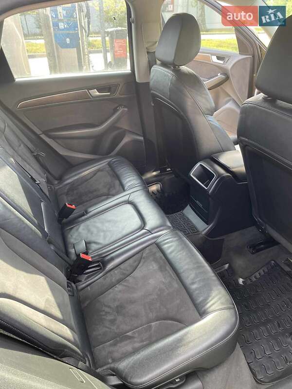 Внедорожник / Кроссовер Audi Q5 2014 в Мукачево