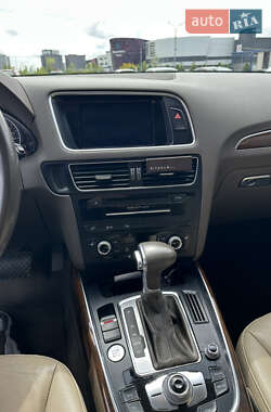 Позашляховик / Кросовер Audi Q5 2014 в 