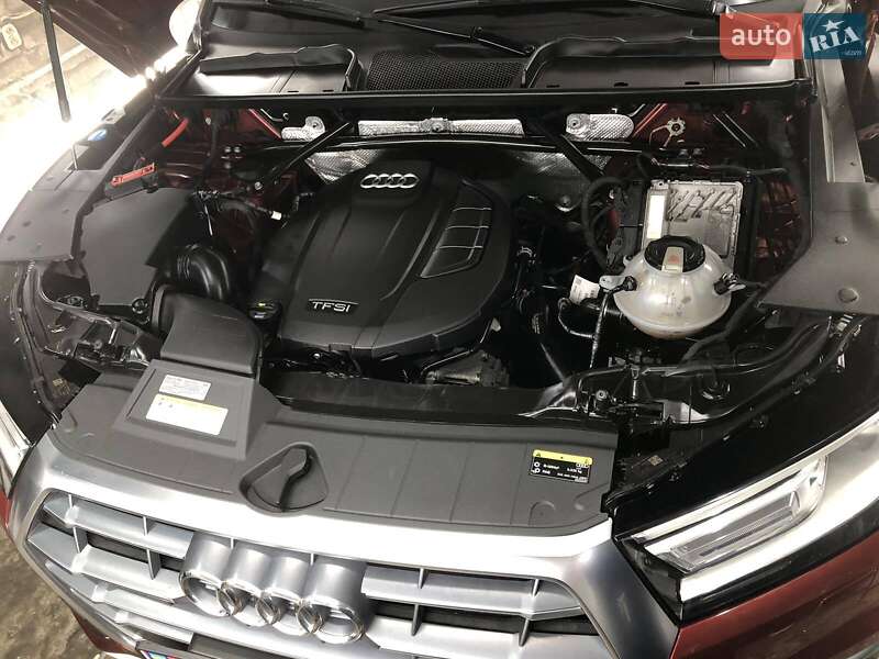 Внедорожник / Кроссовер Audi Q5 2020 в Львове