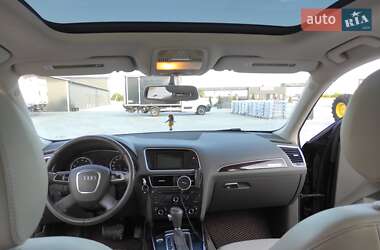 Внедорожник / Кроссовер Audi Q5 2011 в 