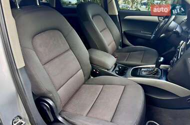 Внедорожник / Кроссовер Audi Q5 2009 в 