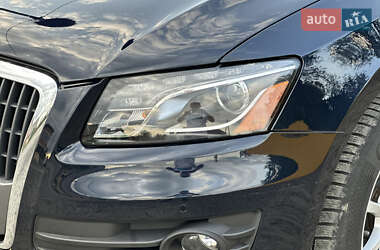 Позашляховик / Кросовер Audi Q5 2010 в 