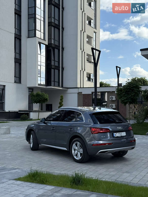 Внедорожник / Кроссовер Audi Q5 2019 в Ивано-Франковске