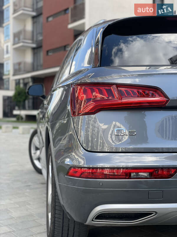 Внедорожник / Кроссовер Audi Q5 2019 в Ивано-Франковске