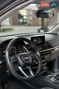 Внедорожник / Кроссовер Audi Q5 2019 в 