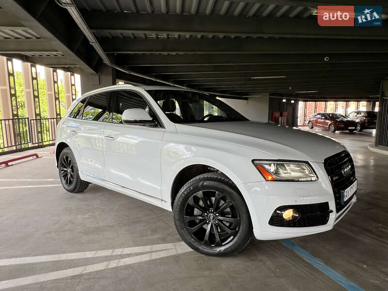 Внедорожник / Кроссовер Audi Q5 2015 в Харькове