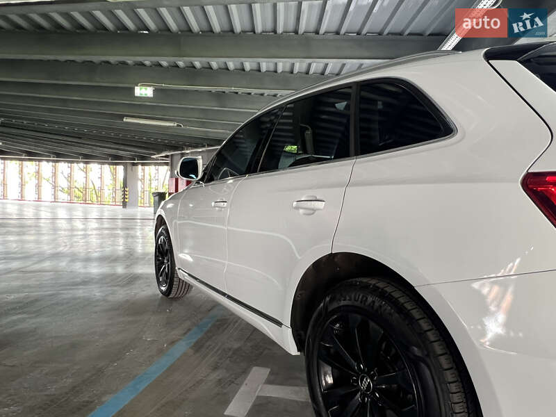 Внедорожник / Кроссовер Audi Q5 2015 в Харькове