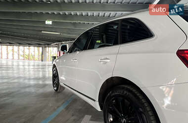 Внедорожник / Кроссовер Audi Q5 2015 в 