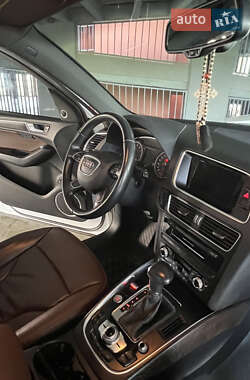 Внедорожник / Кроссовер Audi Q5 2015 в Харькове