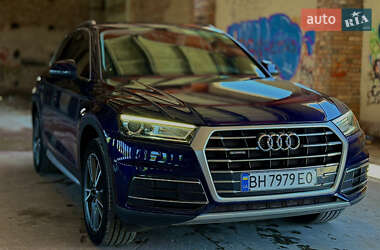 Внедорожник / Кроссовер Audi Q5 2017 в 