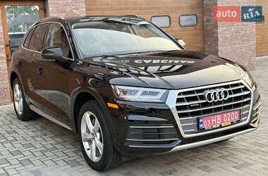 Внедорожник / Кроссовер Audi Q5 2020 в 