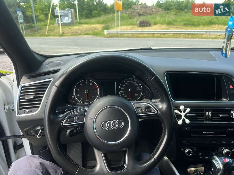 Внедорожник / Кроссовер Audi Q5 2016 в Ужгороде фото 20 Внедорожник / Кроссовер Audi Q5 2016 в Ужгороде
