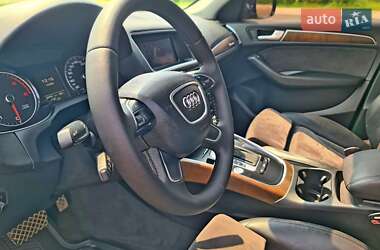 Позашляховик / Кросовер Audi Q5 2013 в 