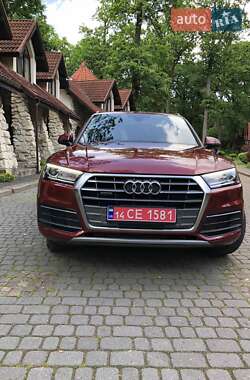 Внедорожник / Кроссовер Audi Q5 2020 в 
