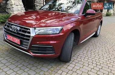 Внедорожник / Кроссовер Audi Q5 2020 в 