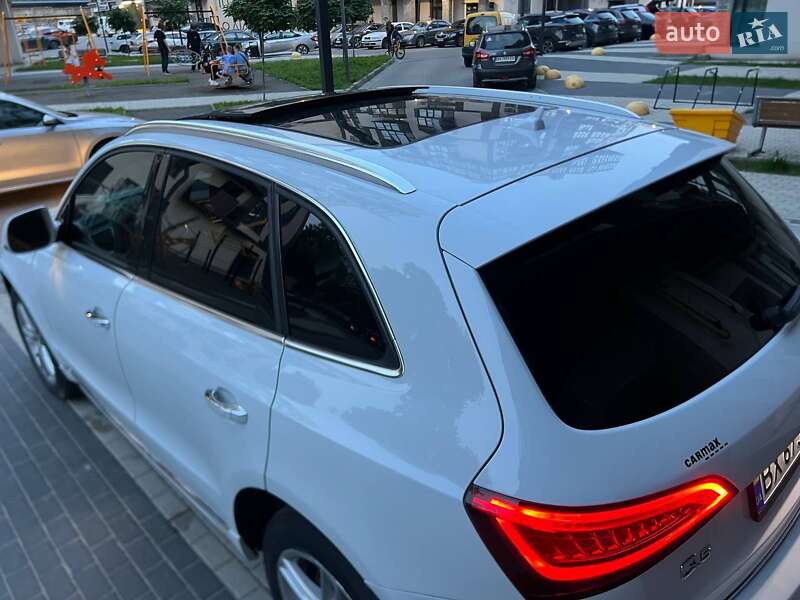 Внедорожник / Кроссовер Audi Q5 2016 в Хмельницком