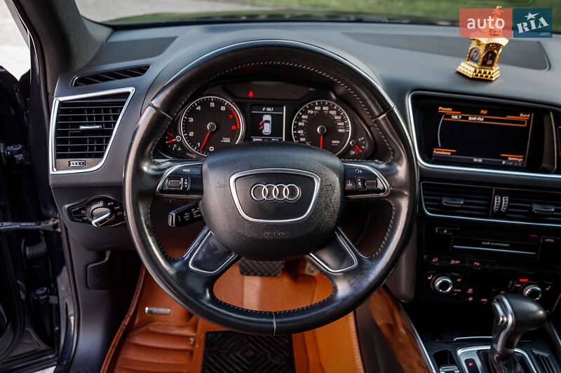 Внедорожник / Кроссовер Audi Q5 2012 в Баре