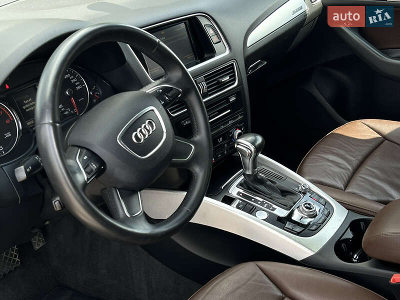 Внедорожник / Кроссовер Audi Q5 2016 в Дубно