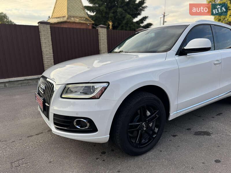 Позашляховик / Кросовер Audi Q5 2017 в Умані