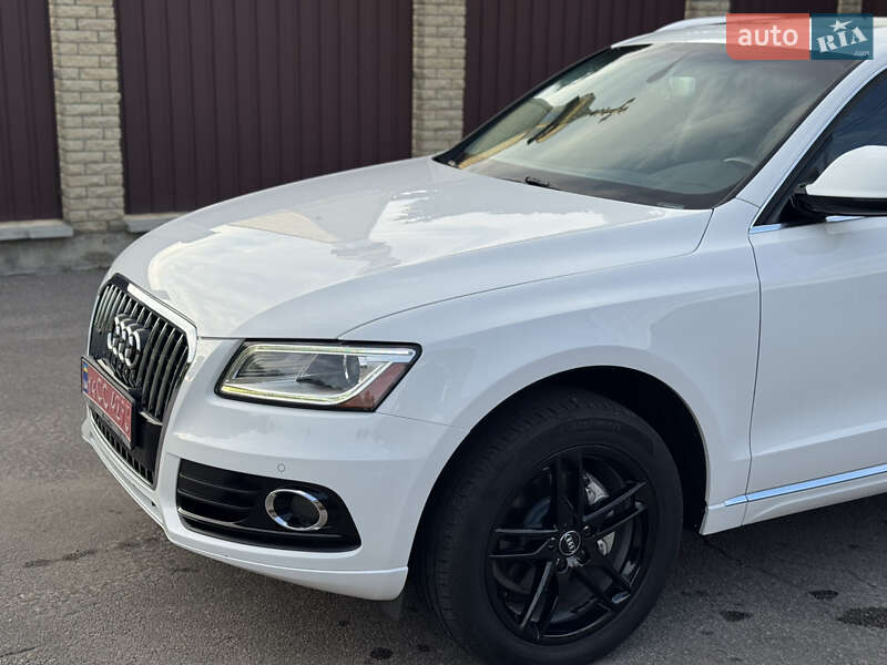 Позашляховик / Кросовер Audi Q5 2017 в Умані