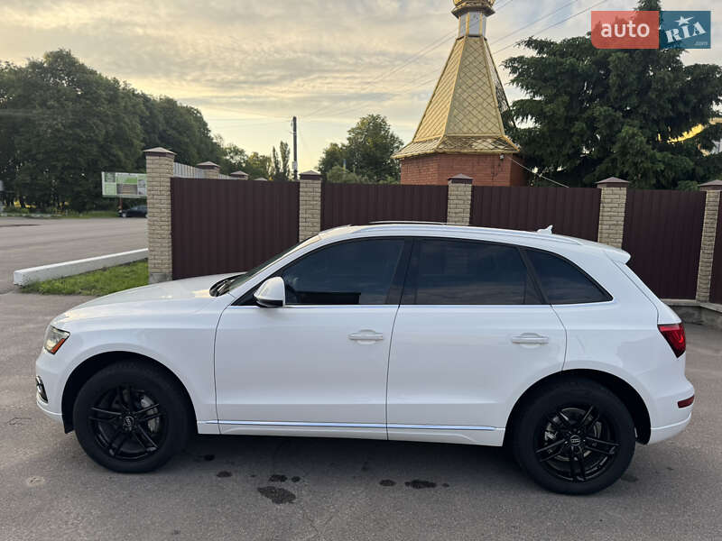 Позашляховик / Кросовер Audi Q5 2017 в Умані