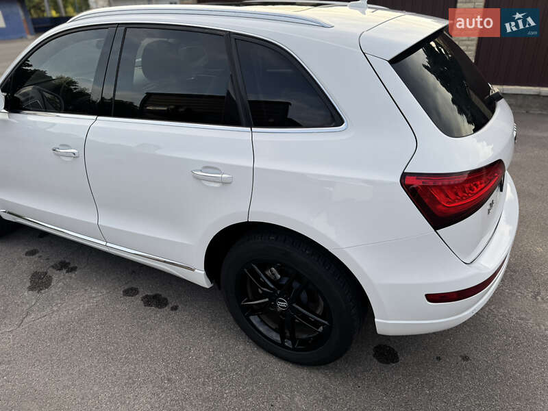 Позашляховик / Кросовер Audi Q5 2017 в Умані