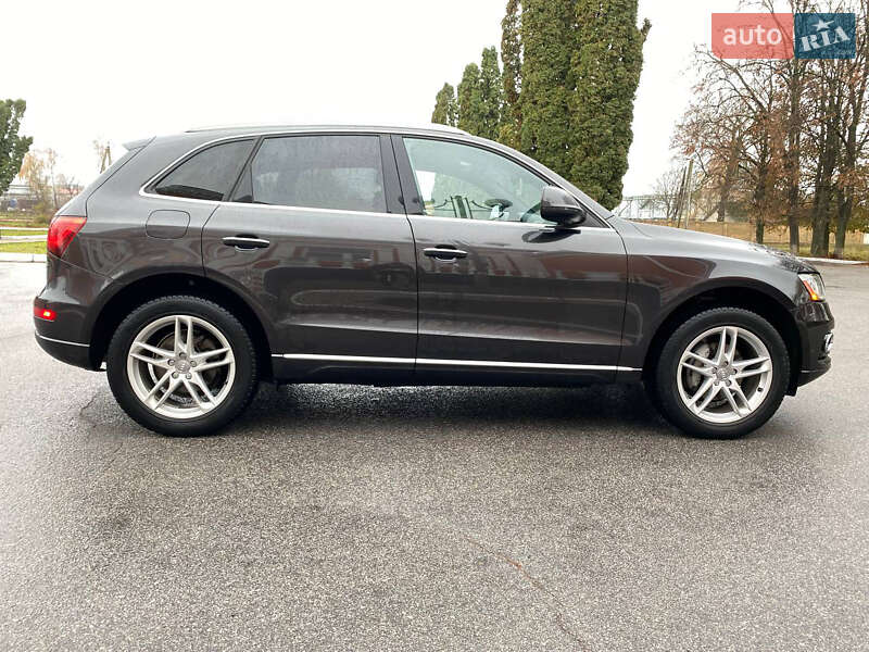 Внедорожник / Кроссовер Audi Q5 2015 в Киеве