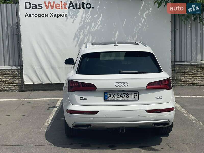 Позашляховик / Кросовер Audi Q5 2018 в Харкові