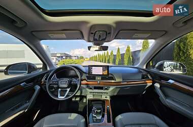 Внедорожник / Кроссовер Audi Q5 2021 в 