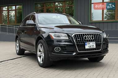 Внедорожник / Кроссовер Audi Q5 2012 в 