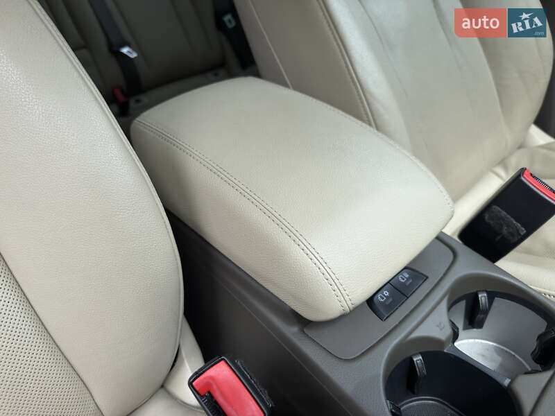 Внедорожник / Кроссовер Audi Q5 2012 в Ровно