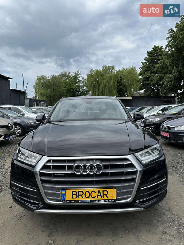 Позашляховик / Кросовер Audi Q5 2018 в Луцьку