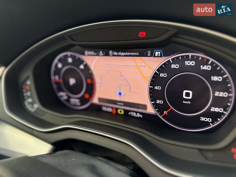 Внедорожник / Кроссовер Audi Q5 2020 в Львове