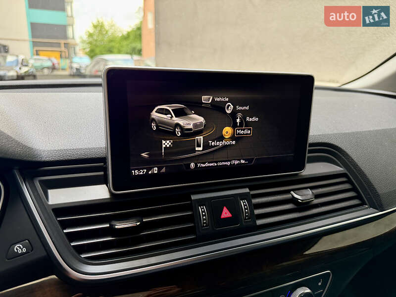 Позашляховик / Кросовер Audi Q5 2020 в Рівному