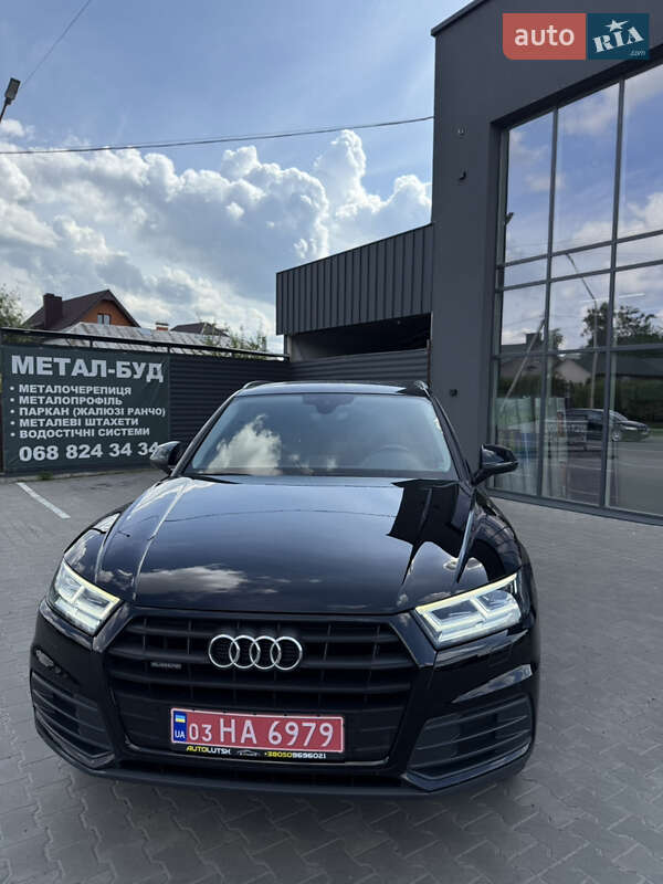 Внедорожник / Кроссовер Audi Q5 2019 в Луцке