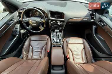 Внедорожник / Кроссовер Audi Q5 2015 в 