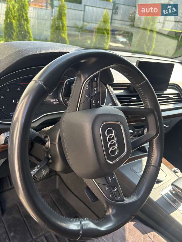 Внедорожник / Кроссовер Audi Q5 2019 в Львове
