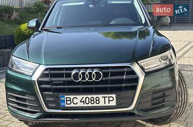 Внедорожник / Кроссовер Audi Q5 2019 в 