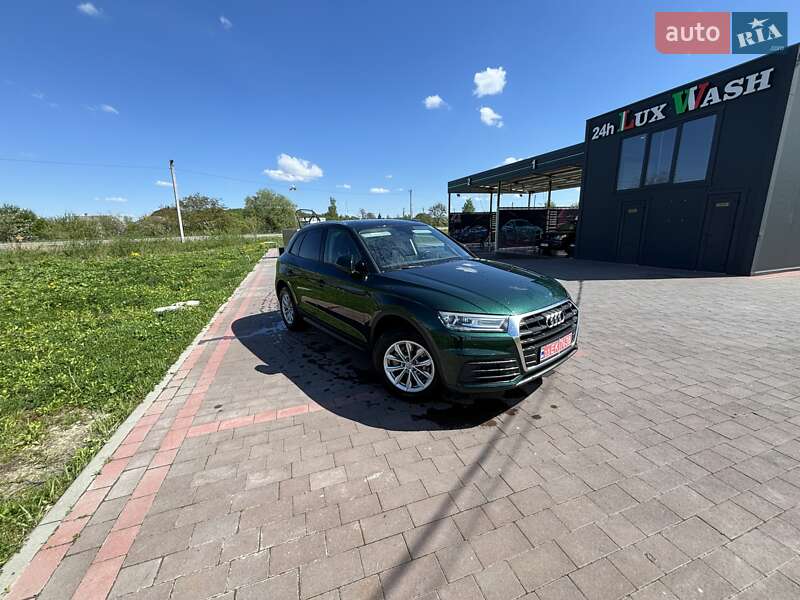 Внедорожник / Кроссовер Audi Q5 2019 в Львове