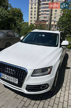 Внедорожник / Кроссовер Audi Q5 2016 в 