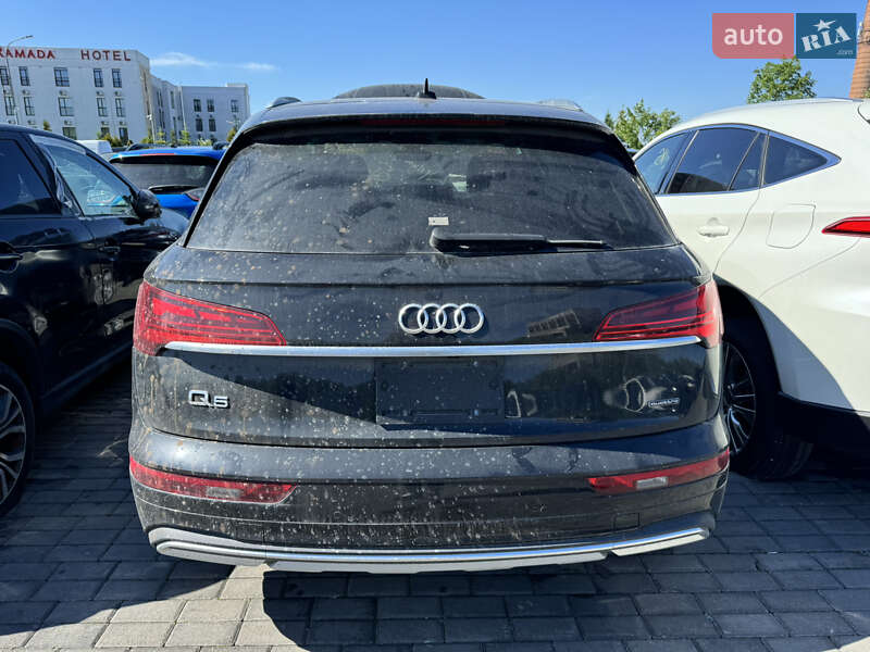 Позашляховик / Кросовер Audi Q5 2024 в Мукачевому
