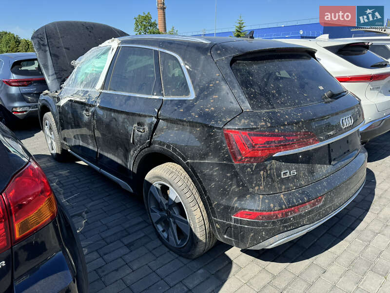 Позашляховик / Кросовер Audi Q5 2024 в Мукачевому